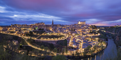 Spanien, Toledo bei Nacht - EPF00457