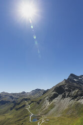 Österreich, Großglockner Hochalpenstraße, Blick von der Edelweissspitze zur Fuscher Lacke - GWF05242