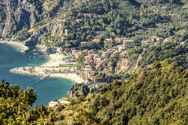Italien, Ligurien, Cinque Terre, Bucht von Monterosso - CSTF01380