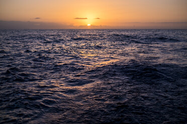 Sonnenuntergang über dem Atlantischen Ozean - SIPF01660