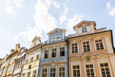 Czech Republic, Prague, Mala Strana, row of houses at Mostecka road - WDF04130