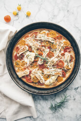 Tomatentarte mit Ziegenkäse-Camembert, Senf und Rosmarin - IPF00411