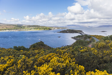 UK, Scotland, Inner Hebrides, Isle of Skye, Kyle Akin and the Skye Bridge of The Plock - FOF09344