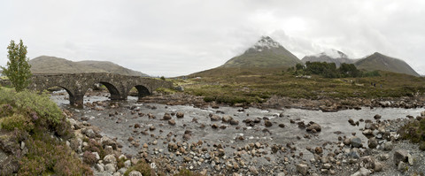 UK, Schottland, Isle of Skye, Sligachan, Brücke, lizenzfreies Stockfoto