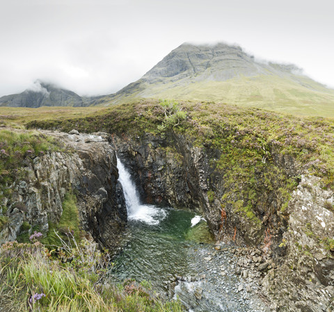 UK, Schottland, Isle of Skye, Fairy Pools, lizenzfreies Stockfoto