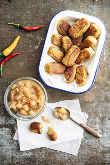 Tater Tots, Kartoffelkroketten, mit Chili-Apfel-Kompott - IPF00415