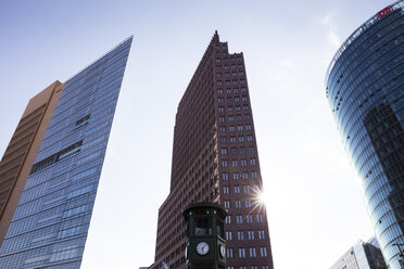 Deutschland, Berlin, Potsdamer Platz, Forum Tower, Kollhoff-Tower und Bahntower - WIF03429