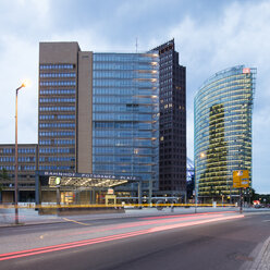 Germany, Berlin, Potsdamer Platz, Forum-Tower, Kollhoff-Tower, Bahntower and railway station - WIF03431