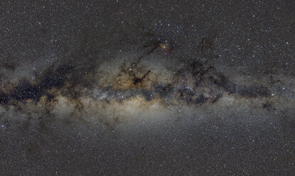 Namibia, Region Khomas, bei Uhlenhorst, Astrofoto, Band der Milchstraße mit dem Bulge unserer Galaxie und dem galaktischen Zentrum - THGF00023