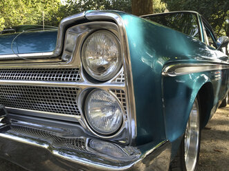 vintage car, headlight - GWF05258