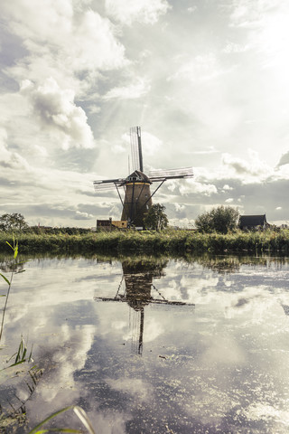 Niederlande, Kinderdijk, Windmühle Kinderdijk, lizenzfreies Stockfoto