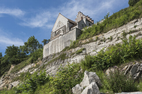 Denmark, Store Heddinge, church at steep coast secured after rockfall - HWOF00220