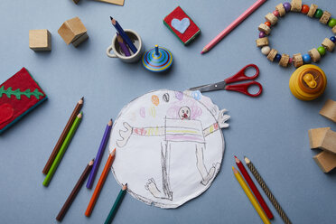 Child's drawing, coloured pencils and accessories - RBF06079