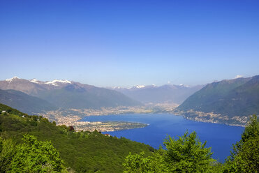 Schweiz, Tessin, Lago Maggiore, Mergugno, Blick auf Ascona, Lugano - PUF00823