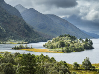 Great Britain, Scottland, Scottish Highlands, Loch Shiel, Glenfinnan - STSF01326