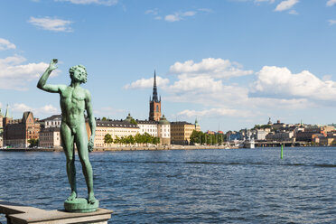 Schweden, Stockholm, Riddarholmen vom Stadthuset aus gesehen - SJF00205