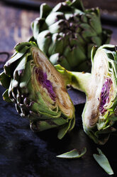 Halved artichokes - CSF28428