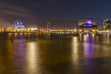 Germany, Hamburg, Altona, High water at fish market hall - KEBF00659