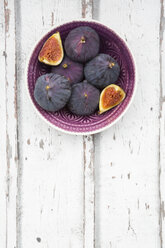 Bio figs in a bowl - LVF06380