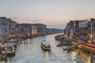 Italy, Venice, cityscape with Grand Canal in twilight - RPSF00031