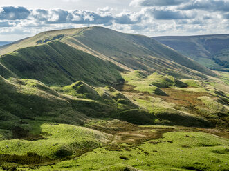 Großbritannien, England, Derbyshire, Peak District, Castleton, Mam Tor - STSF01378