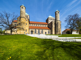 Deutschland, Niedersachsen, Hildesheim, St. Michaelis Kirche - AMF05501