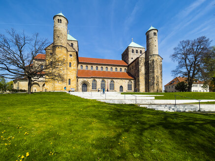 Deutschland, Niedersachsen, Hildesheim, St. Michaelis Kirche - AMF05501