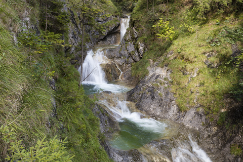 Deutschland, Bayern, Oberbayern, Bayrischzell, Wasserfall Gruene Gumpe, lizenzfreies Stockfoto