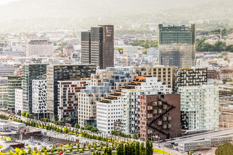Norwegen, Oslo, Bjorvika, moderne Architektur, Hafengebiet, Strichcode-Häuser, Stadtbild, lizenzfreies Stockfoto