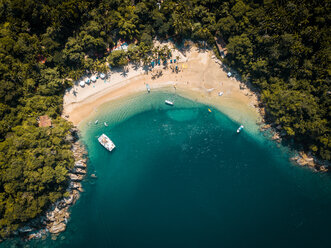 Mexiko, Jalisco, südlich von Puerto Vallarta, Strand Majahuitas, Banderas Bay - ABAF02180