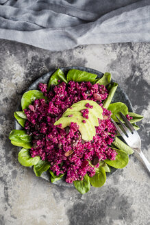 Quinoa-Salat mit Roter Bete, Feldsalat und Avocado - SARF03416