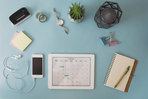 Business desk from above - MOMF00324