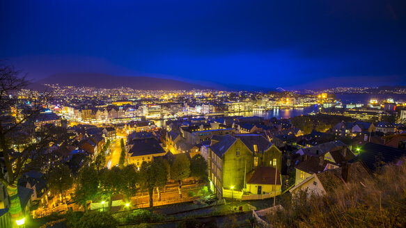 Norway, Hordaland, Bergen, Panoramic view at night - BIGF00067