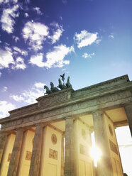 Deutschland, Berlin, Brandenburger Tor - GWF05332