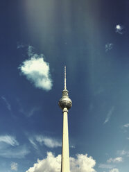 Deutschland, Berlin, Alexanderplatz, Fernsehturm - GWF05335