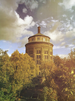 Deutschland, Berlin, Prenzlauer Berg, Wasserturm - GWF05349