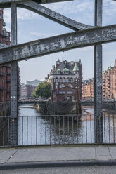 Germany, Hamburg, Speicherstadt, water castle - PVCF01238