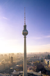 Germany, Berlin, Berlin-Mitte, Berlin TV Tower in the morning - PUF00989