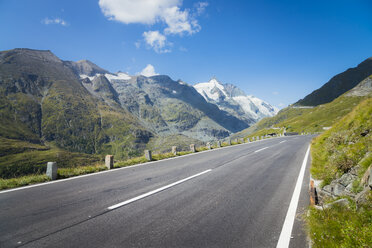Austria, Carinthia, Grossglockner, Grossglockner High Alpine Road - STCF00354