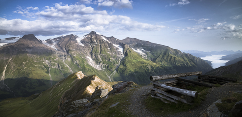 Austria, Salzburg State, View from Edelweissspitze to Grossglockner, Grosser Wiesbachhorn stock photo