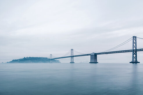 USA, Kalifornien, San Francisco, Oakland Bay Bridge - WVF00869