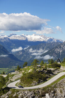 Austria, Styria, Salzkammergut, Ausseerland, View from Loser scenic road to Dachstein - WWF04028