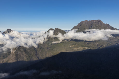 La Réunion, Nationalpark La Réunion, Aussichtspunkt Maido, Blick vom Vulkan Maido auf Cirque de Mafate, Gros Morne und Piton des Neiges - FOF09581