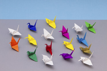 Origami, cranes - CMF00762