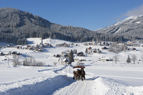 Austria, Upper Austria, Salzkammergut, Gosau, Ski area Dachstein-West - WWF04045