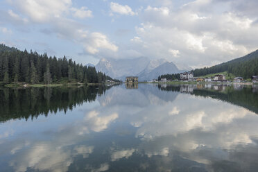 Italien, Alpen, Dolomiten, Misurinasee - RPSF00106