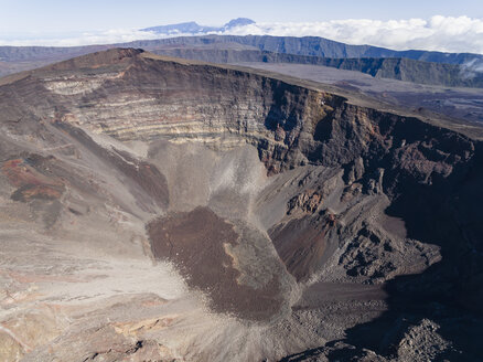 La Réunion, Nationalpark La Réunion, Schildvulkan Piton de la Fournaise, Krater Dolomieu, Luftaufnahme - FOF09590