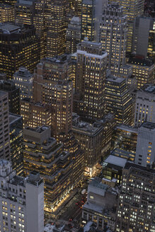 USA, New York City, Manhattan, Blick von der Aussichtsplattform Top of the Rock - RPSF00143