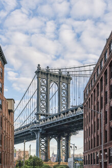 USA, New York City, Manhattan Bridge - RPSF00150
