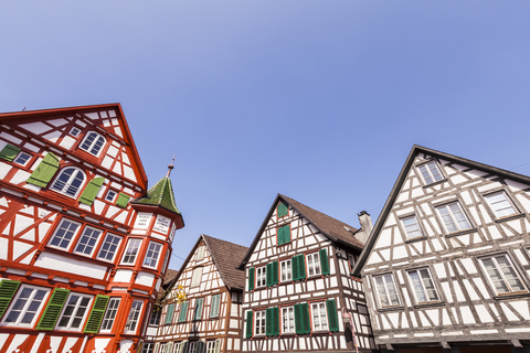Deutschland, Baden-Württemberg, Schwarzwald, Schiltach, Fachwerkhäuser in der Altstadt, lizenzfreies Stockfoto